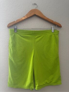 Athletic Works Boys Neon Green Mesh Athletic Shorts Size M (8)